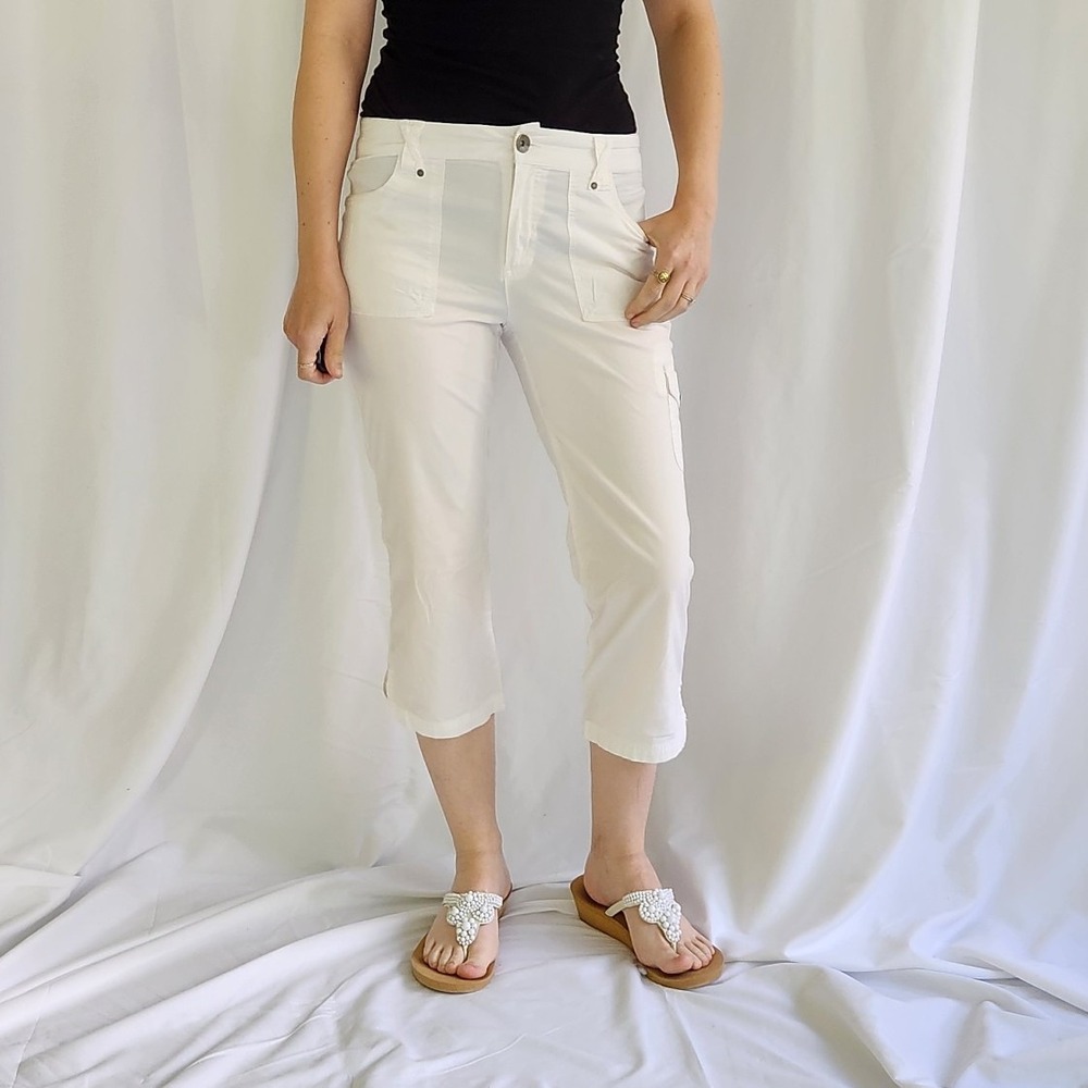 Tribal White Capri Pants